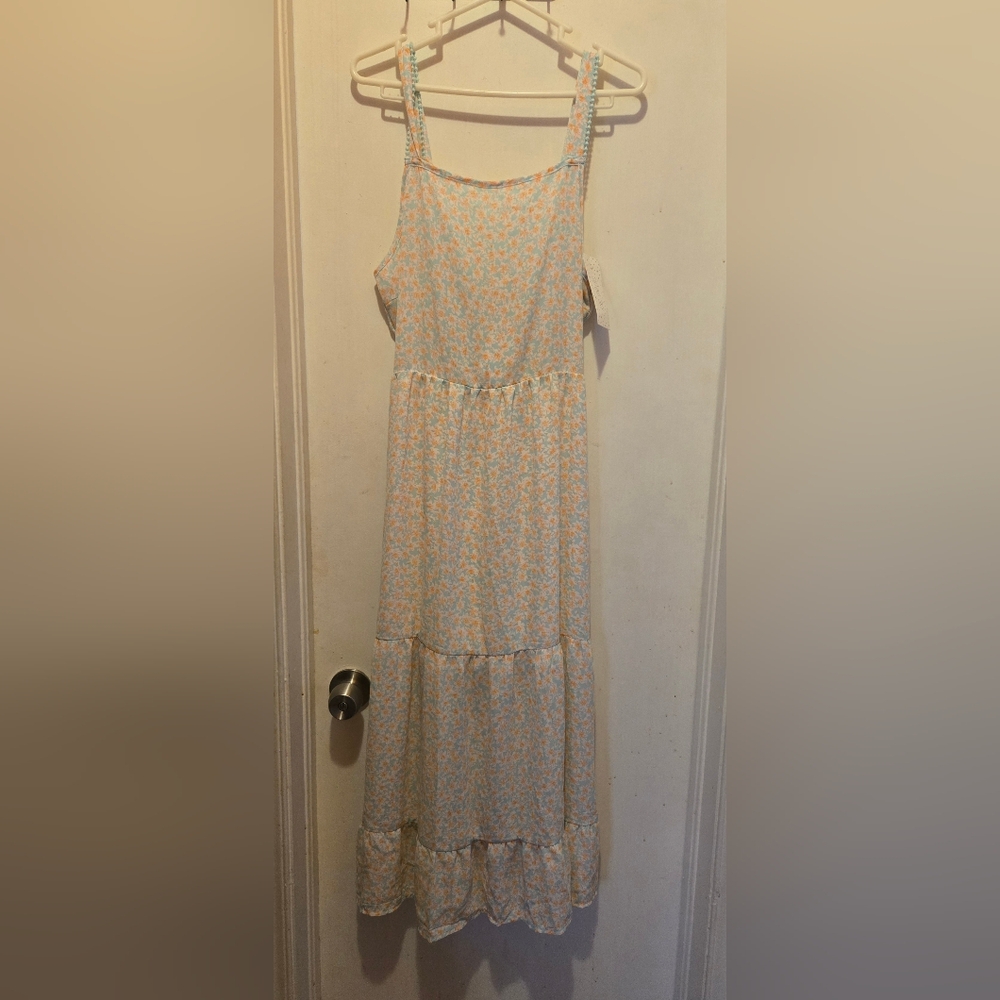 Sienna Sky Floral Dress with Tie Detail Size Large